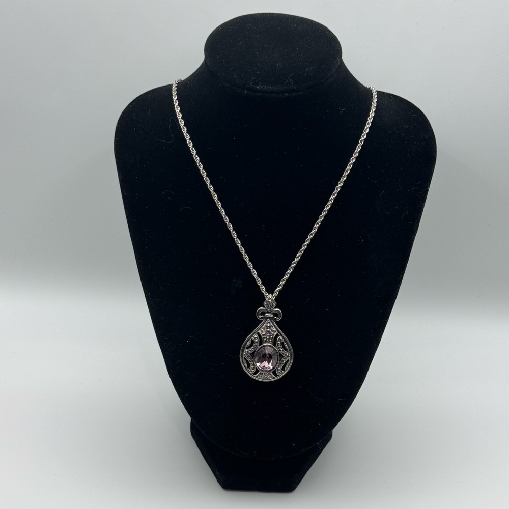 Vintage Ornate Silver-Tone Pendant Necklace Teardrop Filigree w Lavender Crystal